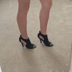 Black heels