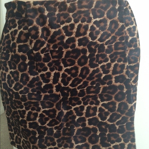 Diane von Furstenberg Dresses & Skirts - NEW Diane Von Furstenberg Pony Hair Skirt 🎁