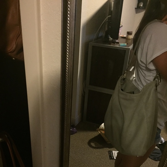 Purse - Picture 3 of 3