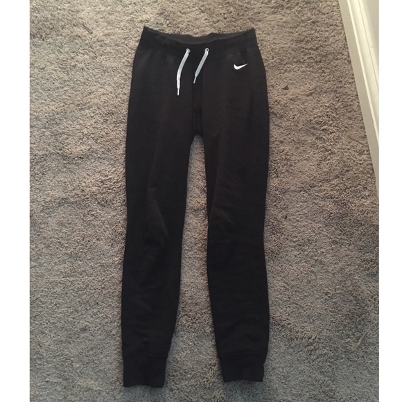 Nike joggers