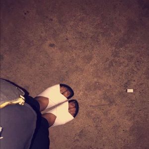 Meet your Posher, Huda