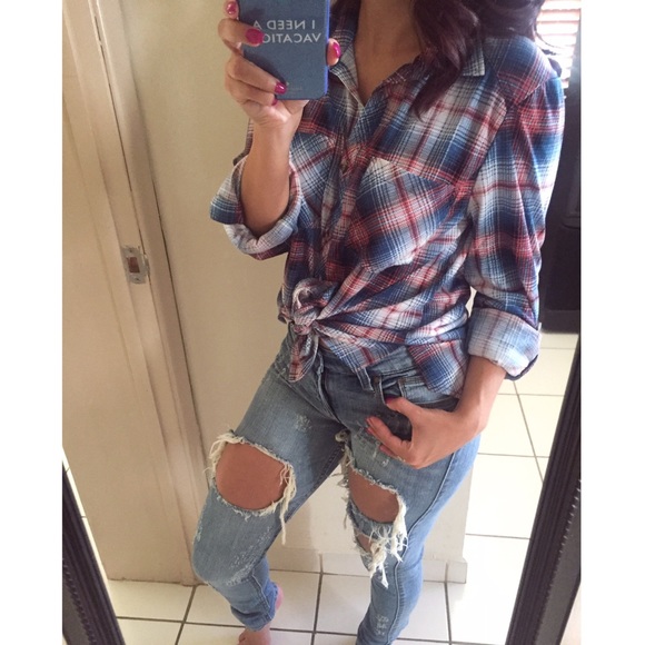 โข SALE โข Boyfriend Plaid Shirt - Picture 3 of 3