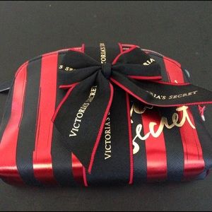 VS cosmetic bag trio