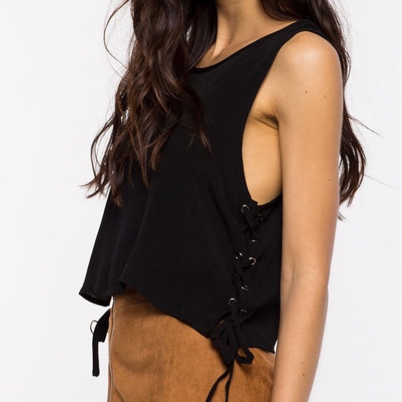 LAST DAY ❗️Black Lace Up Crop Top - Picture 3 of 3