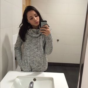 Meet your Posher, Arela