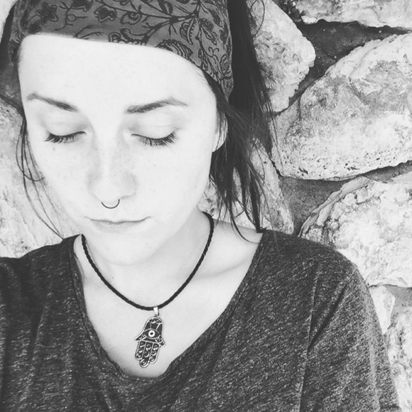 Meet your Posher, Aleisha