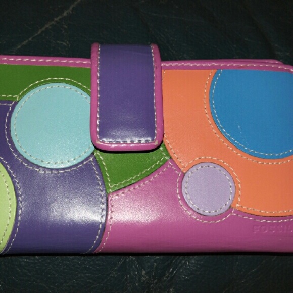 Multi color fossil wallet