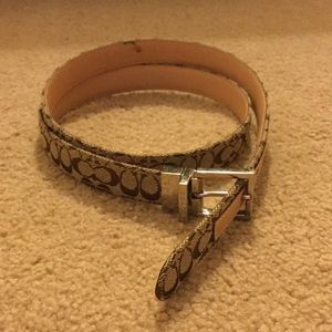 Womens Coach belt size M width