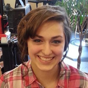 Meet your Posher, Elisha