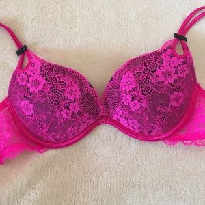 BRAND NEW without tags!! VS BRA 34A.