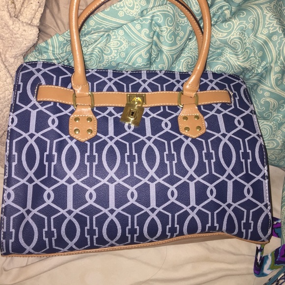 NWOT Large Blue Purse