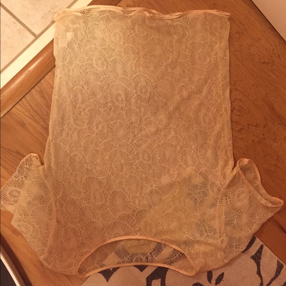 Sheer lace American Apparel cream top tshirt