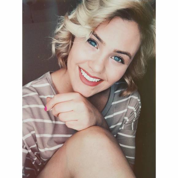 Meet your Posher, Sydney - Picture 1 of 1