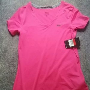 Nike pro large shirt