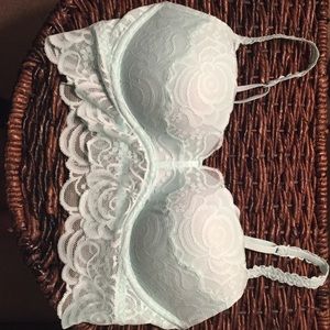 Pink Bra Let in blue