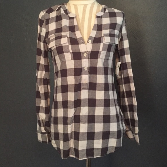 Old Navy Gray Plaid shirt