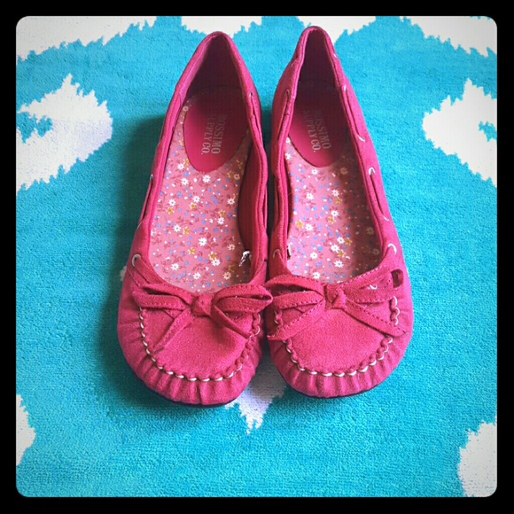 Pink moccasin style flats