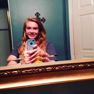 Meet your Posher, Karlee