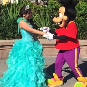 Meet your Posher, Dulce