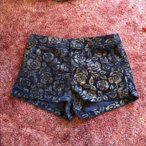 Ambercrombie & Fitch velvet patterned shorts