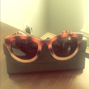 White House/Black Market cat eye sunglasses