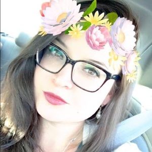 Meet your Posher, Marie