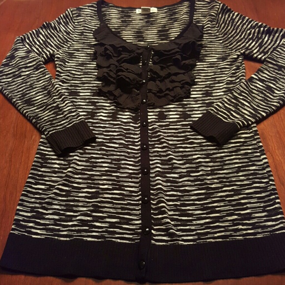 Kensie Ruffle Front Cardigan, black & white stripe