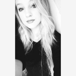 Meet your Posher, Bethany