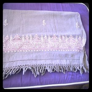Cashmere scarf