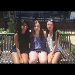 Meet your Posher, Ashley