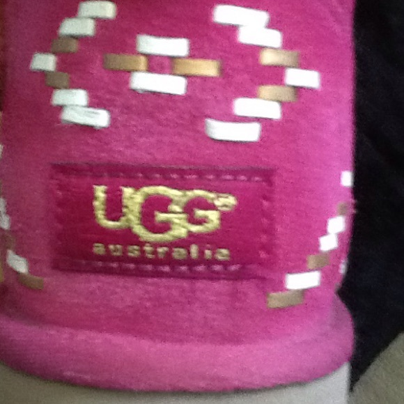 Pink mini uggs - Picture 3 of 3