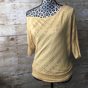 Papaya Top!!! Great Color!!!