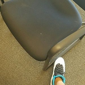 Meet your Posher, Joe