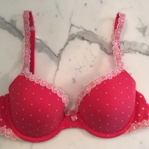 Victoria's Secret bra