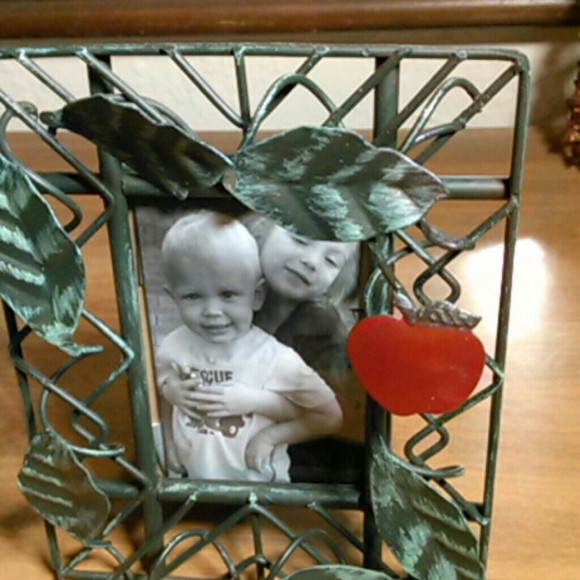 Picture Frame - Picture 2 of 4