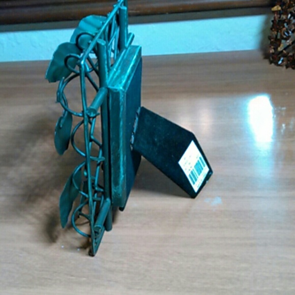 Picture Frame - Picture 4 of 4