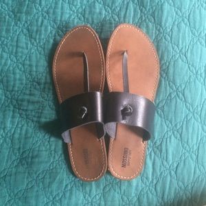 ⚜Mossimo Sandals, size 7.5⚜