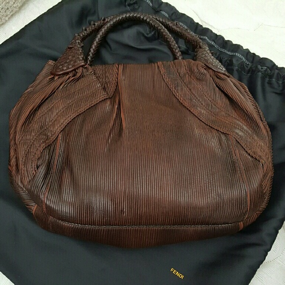 *SOLD* Fendi Spy Bag Ltd Edition Corded Leather - Picture 2 of 4