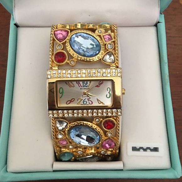 Hudson Jewelry - 🎉HP🎉Beautiful Bracelet Watch NIB