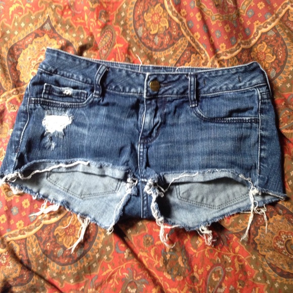 Bullhead Shorts (pac sun)