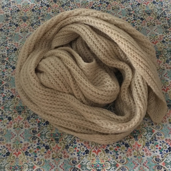 Scarf h&m - Picture 1 of 1
