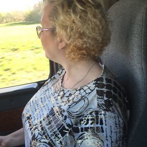 Meet your Posher, Christy