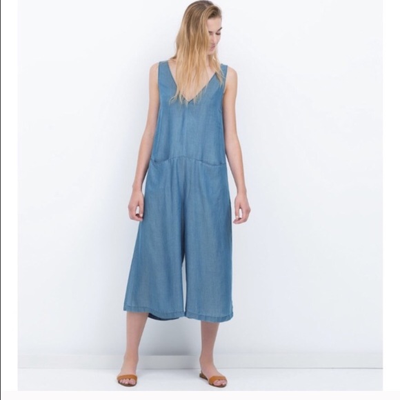 ZARA - Flowy Lightweight Chambray Jumpsuit