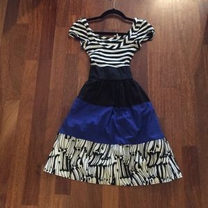 Urban Outfitters Kimchi Blue Midi Dress - Size S