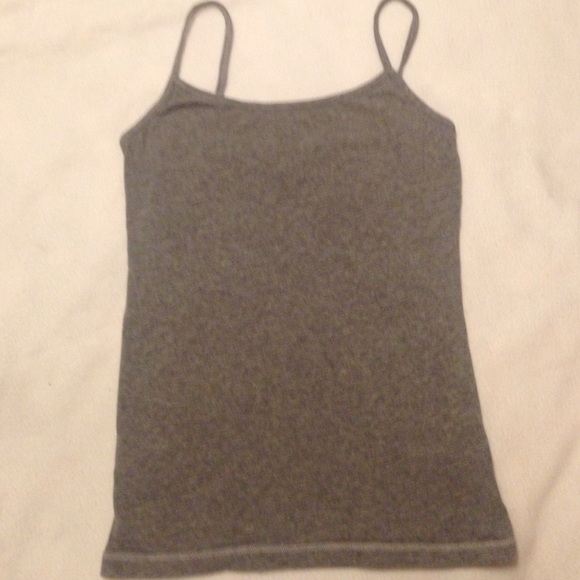 Aeropostale tank size med