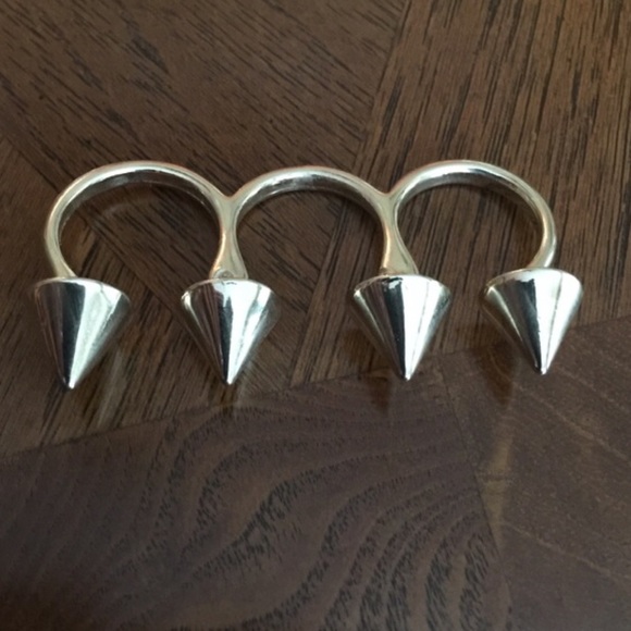 Spiked Ring