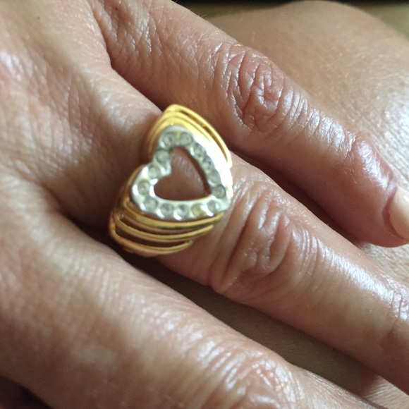 Beautiful heart ring