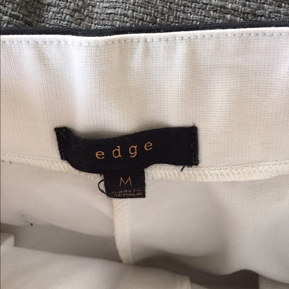 Edge short - Picture 3 of 3