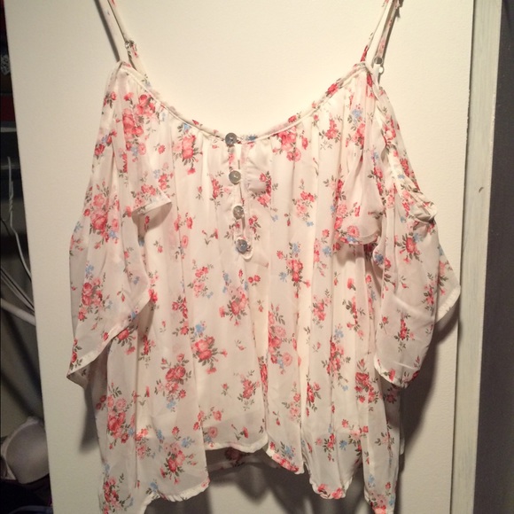 beautiful off the shoulder floral top