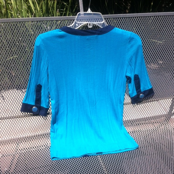 SOLD - Marc by Marc Jacobs 2 Tone Top - Picture 4 of 4